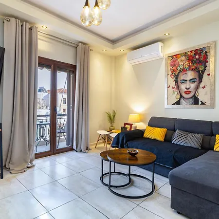 Apartment Harbour - 90sqm Spacious 2-balcony In Chania Old Town, Private Parking Available 950m *