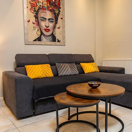 Harbour - 90sqm Spacious 2-balcony In Chania Old Town, Private Parking Available 950m Apartment Chania (Crete)