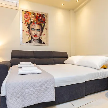 Apartment Harbour - 90sqm Spacious 2-balcony In Chania Old Town, Private Parking Available 950m Chania (Crete)