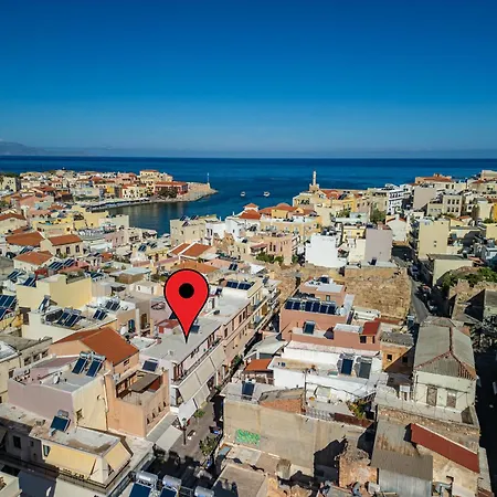 Harbour - 90sqm Spacious 2-balcony In Chania Old Town, Private Parking Available 950m Apartment *