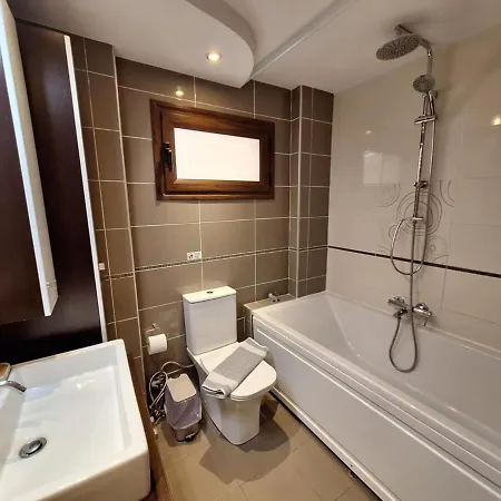 Harbour - Spacious Unique In Chania Old Town