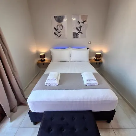 Apartment Harbour - 90sqm Spacious 2-balcony In Chania Old Town, Private Parking Available 950m *