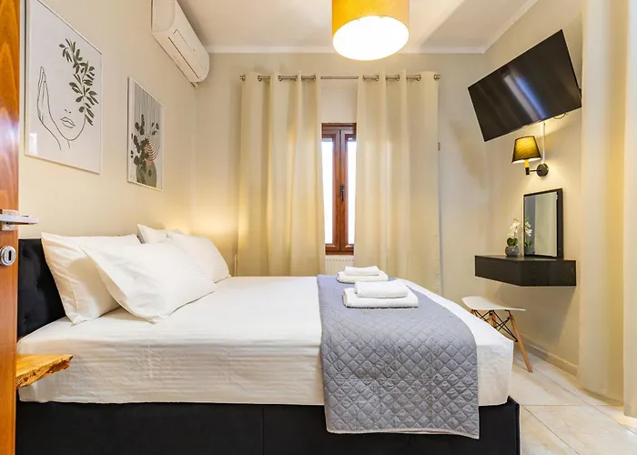 Harbour - Spacious Unique 2-balcony In Chania Old Town Апартаменты *