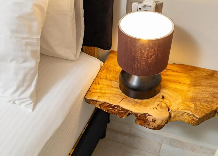 Harbour - Spacious Unique 2-balcony In Chania Old Town * Ханья