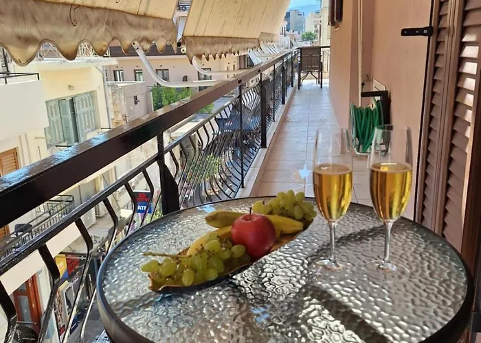 아파트 Harbour - Spacious Unique 2-balcony In Chania Old Town