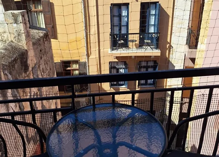 Harbour - Spacious Unique 2-balcony In Chania Old Town * 하니아