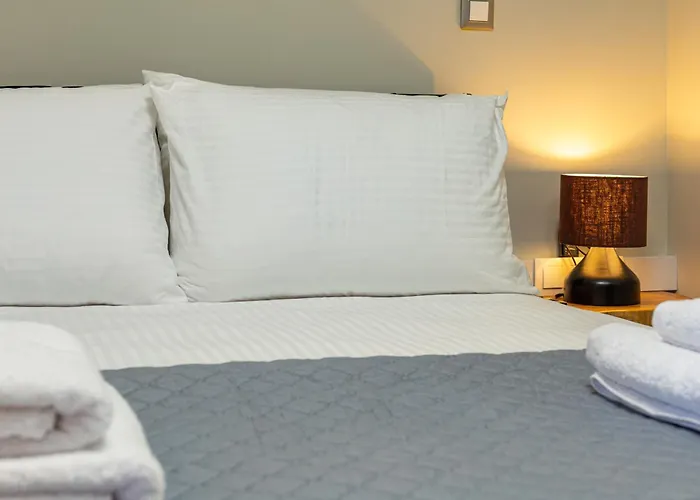 Harbour - Spacious Unique 2-balcony In Chania Old Town 하니아